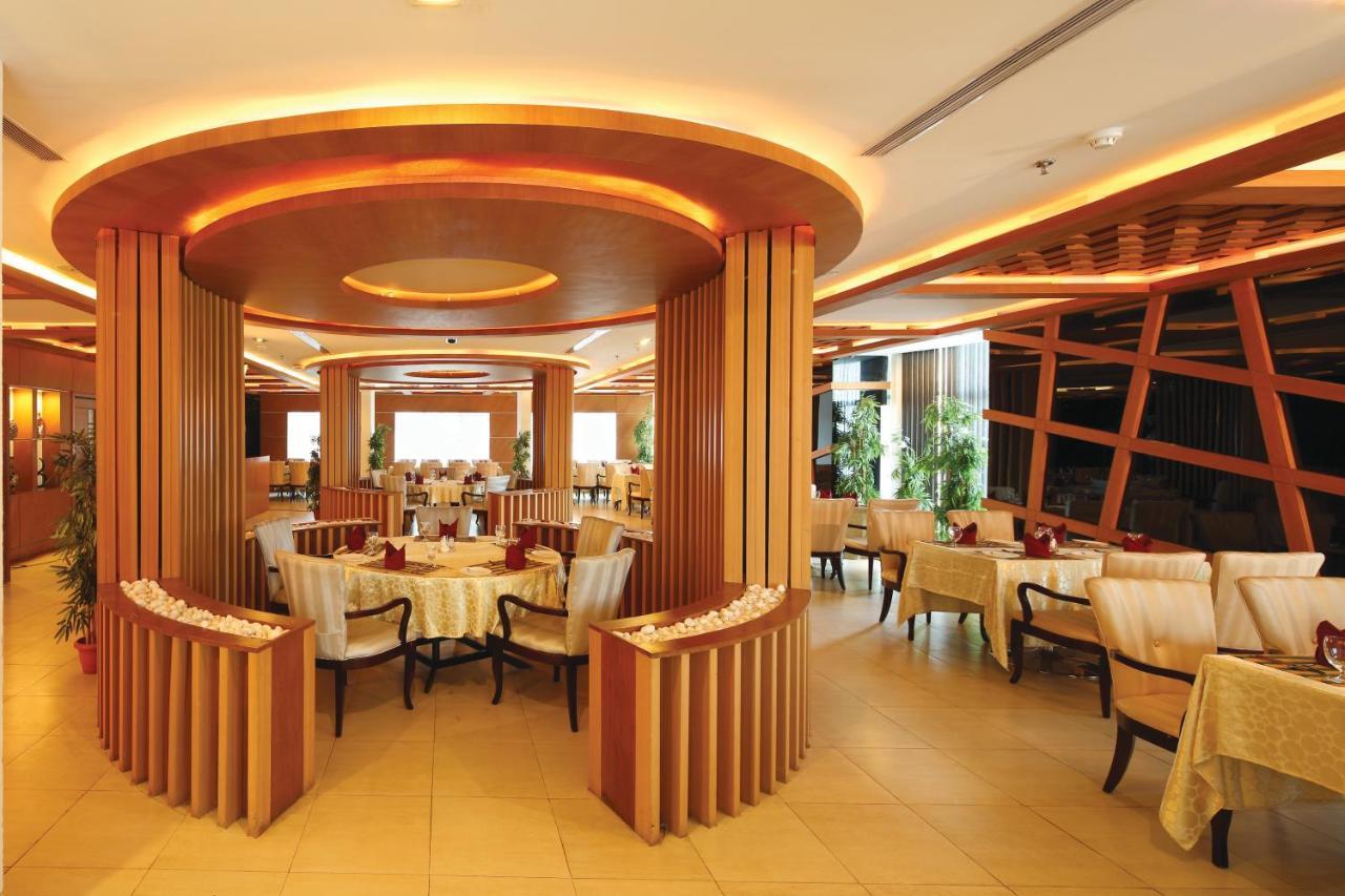 Windsor Rajadhani Hotel Thiruvananthapuram Eksteriør bilde