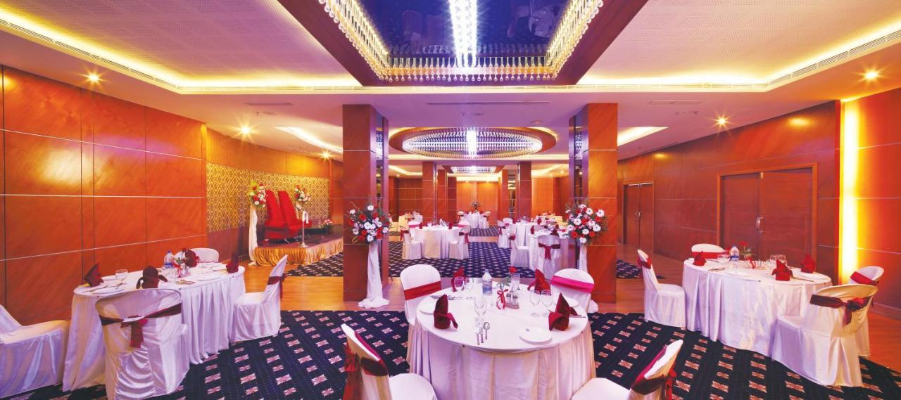 Windsor Rajadhani Hotel Thiruvananthapuram Eksteriør bilde
