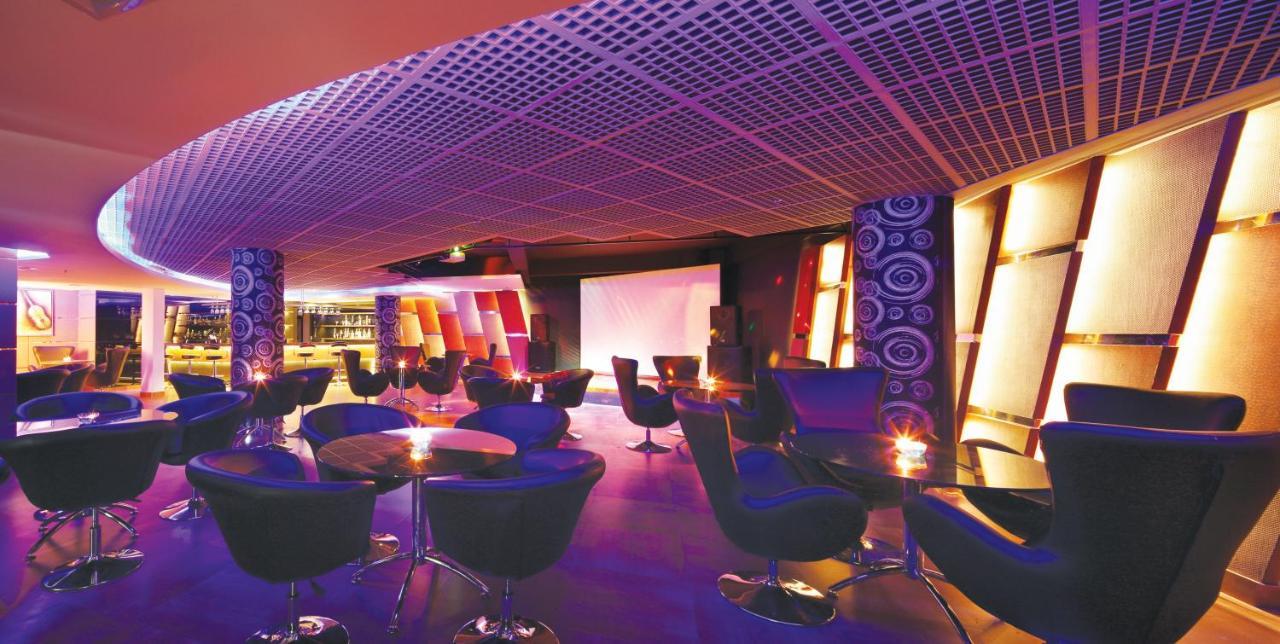 Windsor Rajadhani Hotel Thiruvananthapuram Eksteriør bilde